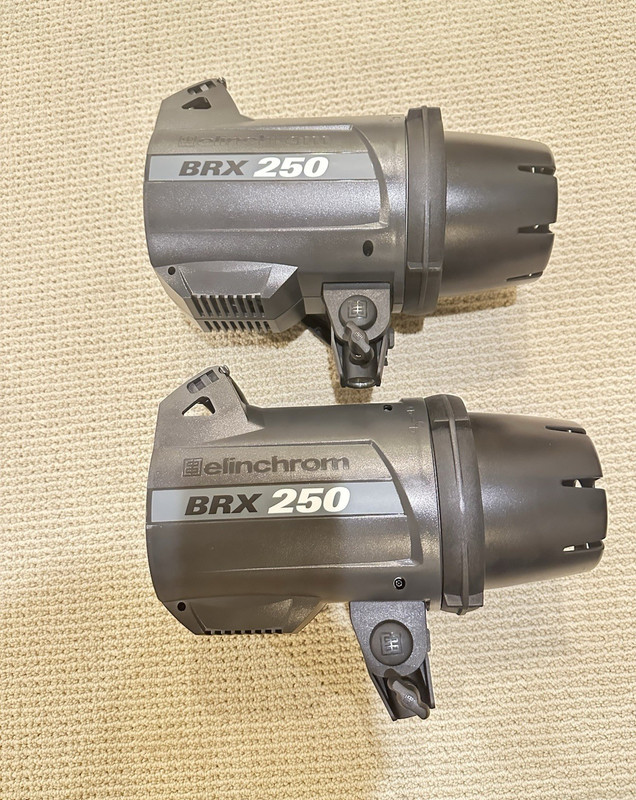 Elinchrom BRX 250 Flash Lighting Kit, 2 Heads w/ Rotalux Softboxes