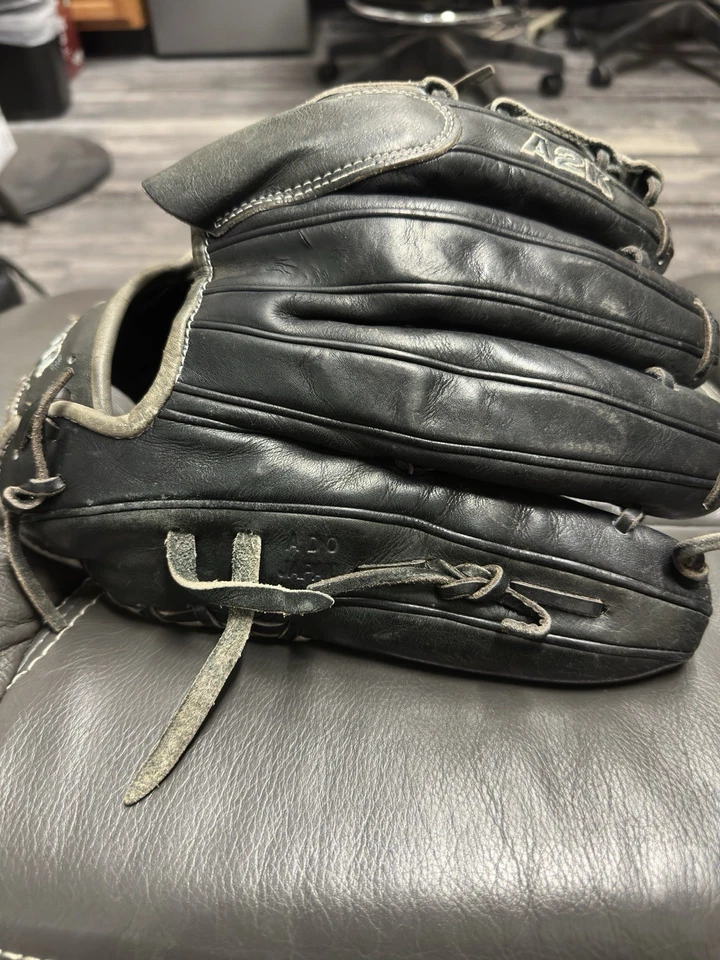 Wilson A2K B2 Pro-Stock Select Baseball Pitching Glove 12" LHT - Image 4 of 4