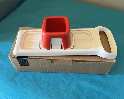 Tupperware Speedy Mando Food Grater Non-Electric White & Red New In Box