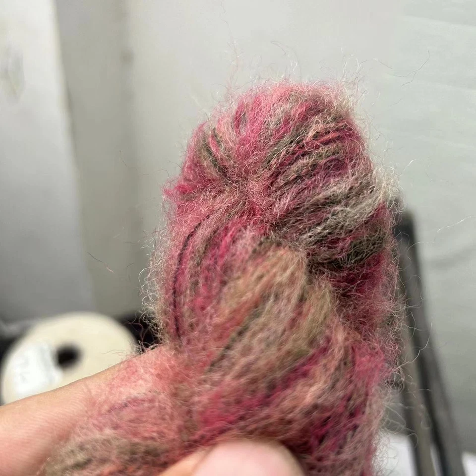 Italian-imported mohair, oil painting-style gradient-dyed patterned yarn - Image 4 of 4