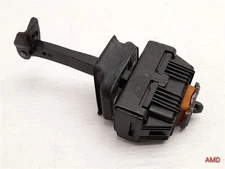 2008 BMW 535i 535xi 528xi 528i 540i 550i M5 E60 Front Door Brake 51217176804