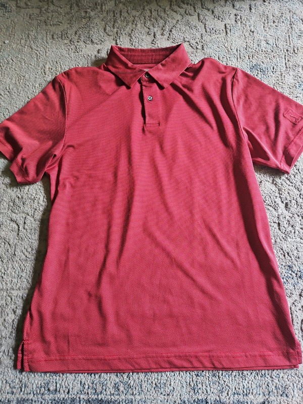 PGA Tour Short Sleeve Polo Shirt Size Medium Red Dot Design Golf Men's