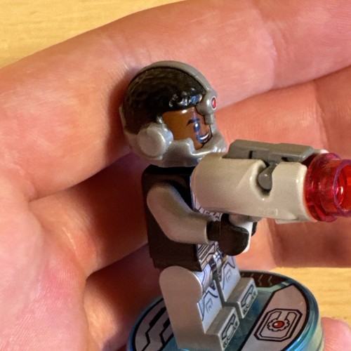 LEGO Dimensions - CYBORG- Minifigure sh155 & Tag - DC Comics 71210 - Picture 5 of 5