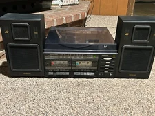 Vintage Sound Design Turntable Dual Cassette Stereo Record Player 6821M VIDEO!