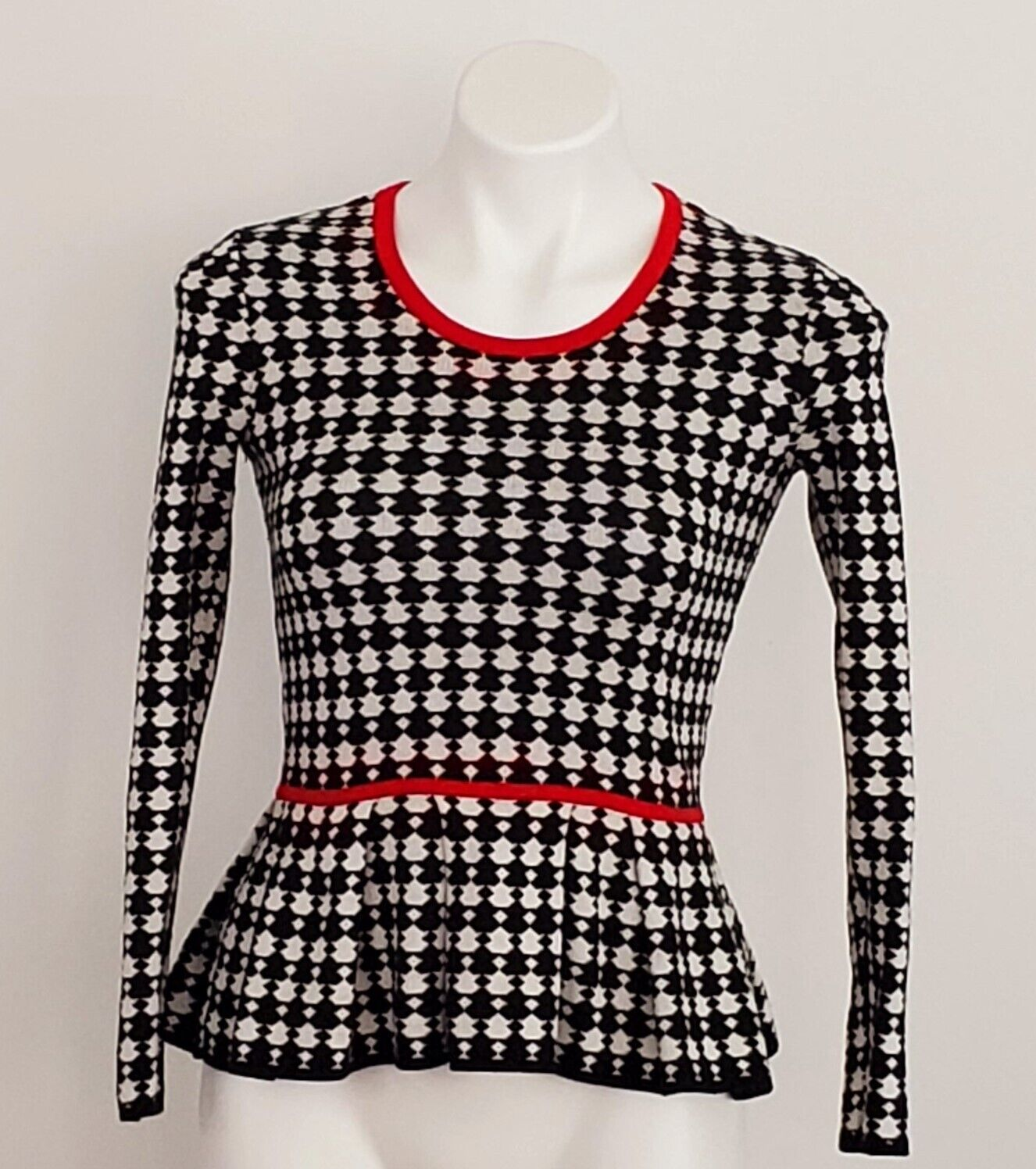 Banana Republic XSP Houndstooth Peplum Sweater in Black White Red Cotton 3/4 Sleeve