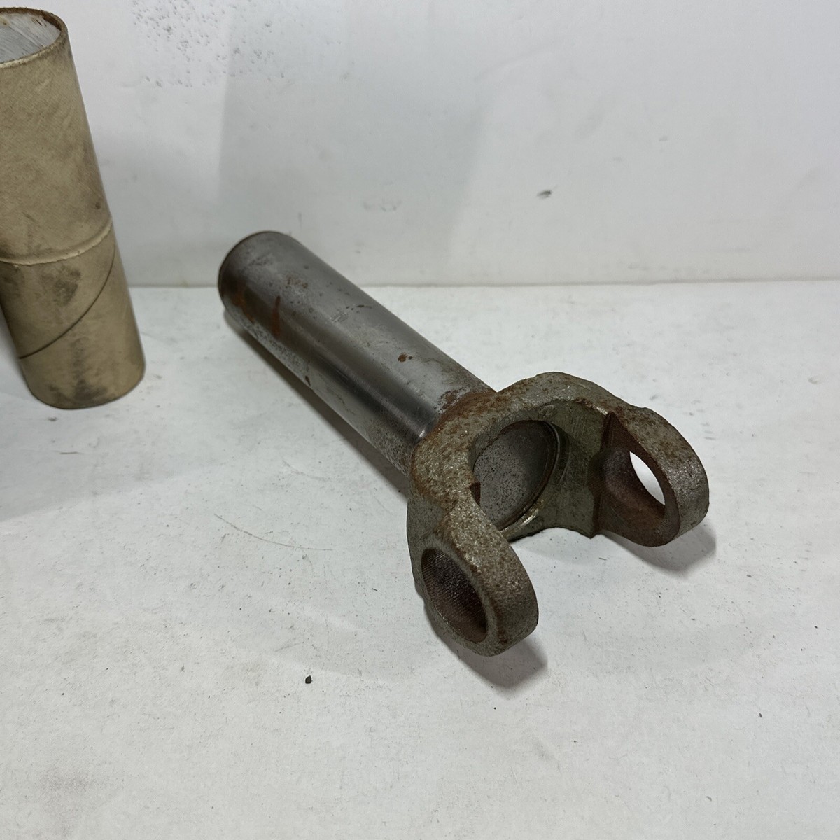 NOS Genuine Mopar 4412111 Slip Yoke 25 Spline fits 84-93 B