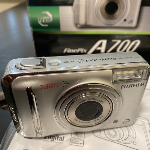 FujiFilm FinePix A700 7.3MP Digital Cam TESTED WORKING PROPERLY box Included - Picture 10 of 10