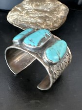 Men Blue Kingman Turquoise Navajo Sterling Silver 3 Stone XL Cuff Bracelet 15857