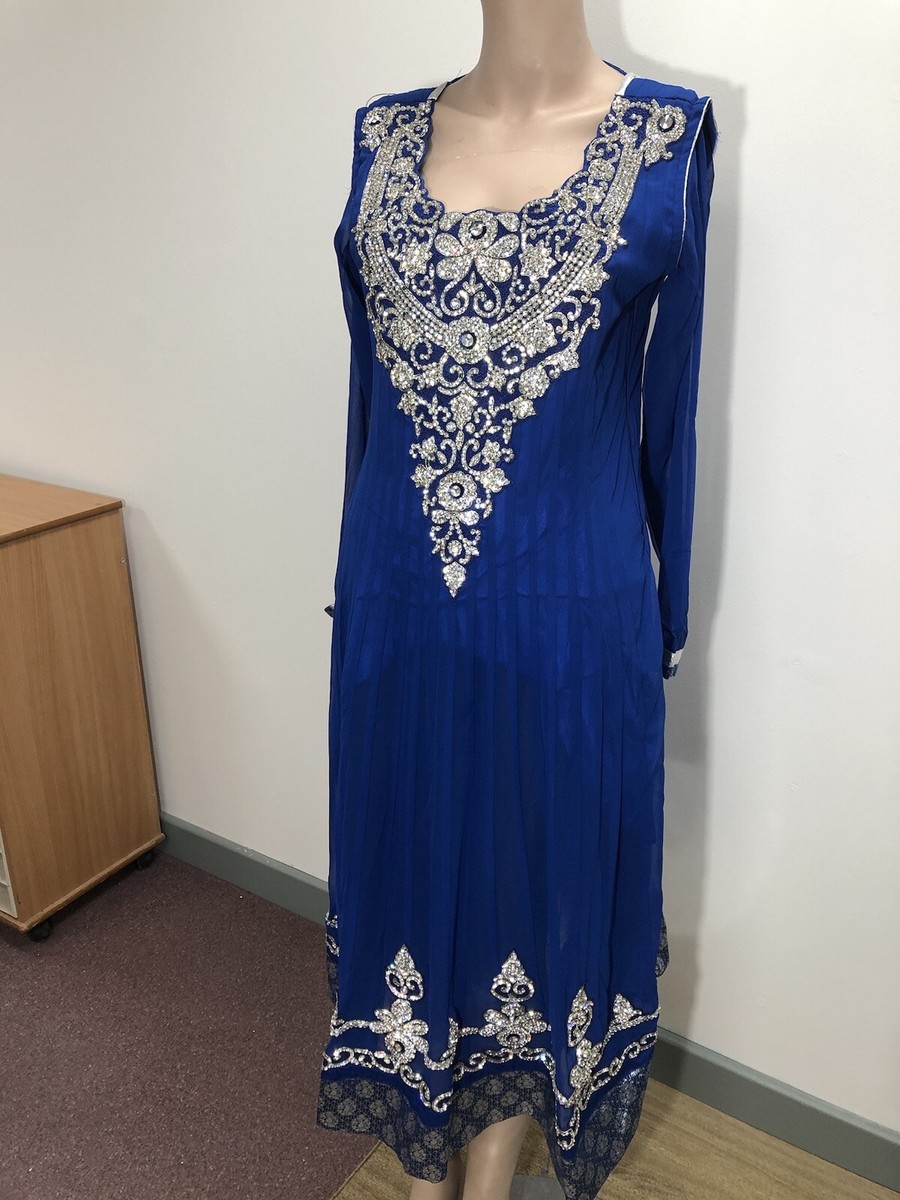 sachin and babi light blue dress ZARA EMBROIDERED PANEL MINI DRESS Short V-neck dress with a drawstring  with tassels and long sleeves. Featuring embroidery detail on the front