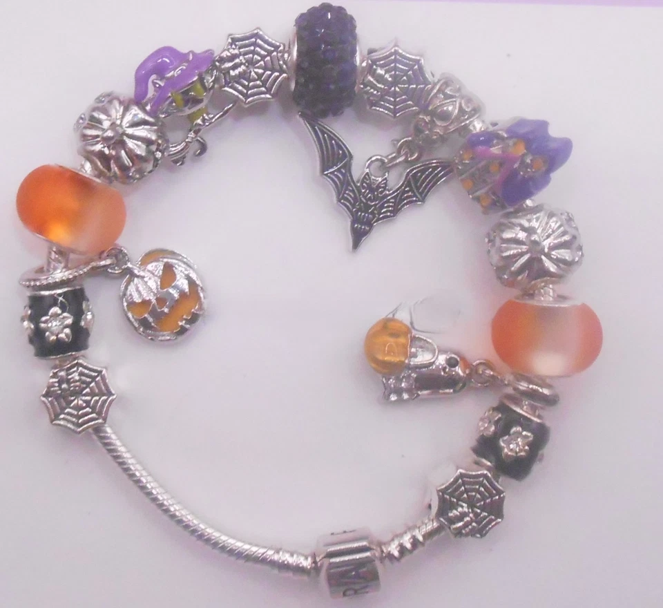 PULSERA Y CAJA DE REGALO PANDORA CON DIJE DE PLATA ESTERLINA TEMÁTICA HALLOWEEN! Foto 3 de 4