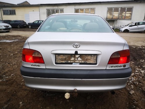 Toyota Avensis 2000 Indicatore Anteriore Lato Destro RH Usato, Originale #2166987-67 - Foto 9 di 9