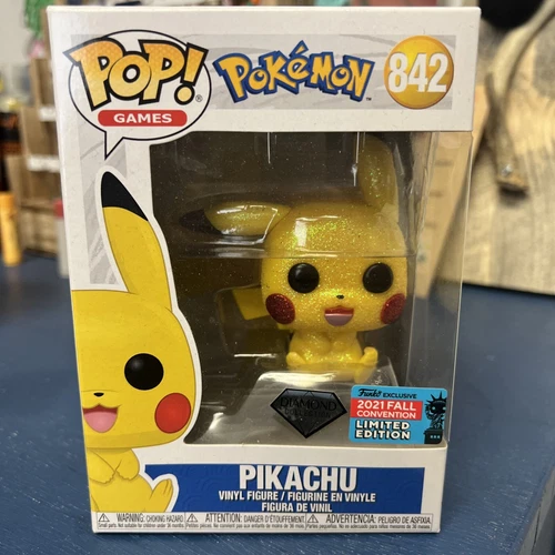 Funko Pop! Vinyl: Pokémon -Sitting Pikachu #842 Diamond 2021 Fall Convention