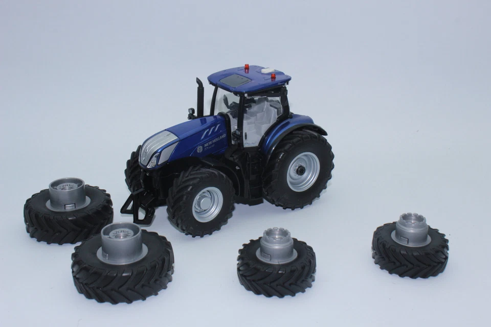 Siku 6738 New Holland T7.315 neumáticos dobles Bluetooth App Control 1:32 Foto 2 de 4