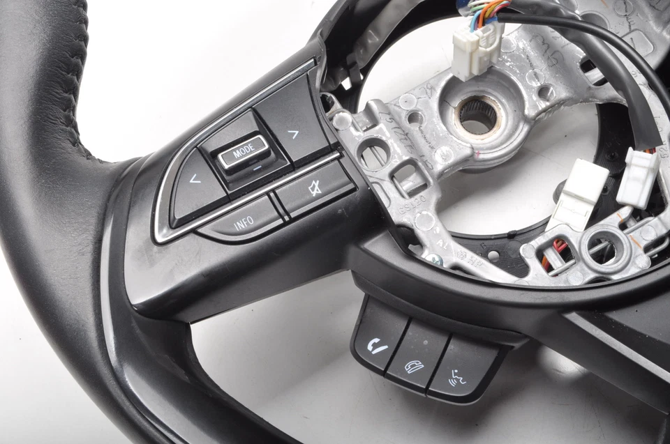 SUZUKI SWIFT VI MK8 Lenkrad Lederlenkrad Multifunktion - Bild 2 von 4