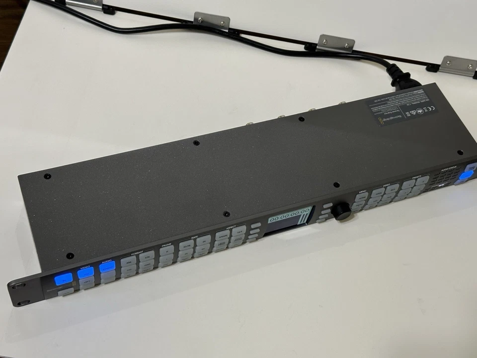 Pieza Blackmagic Design Teranex Express TERANEXEXP12GDL Excelente Foto 3 de 4