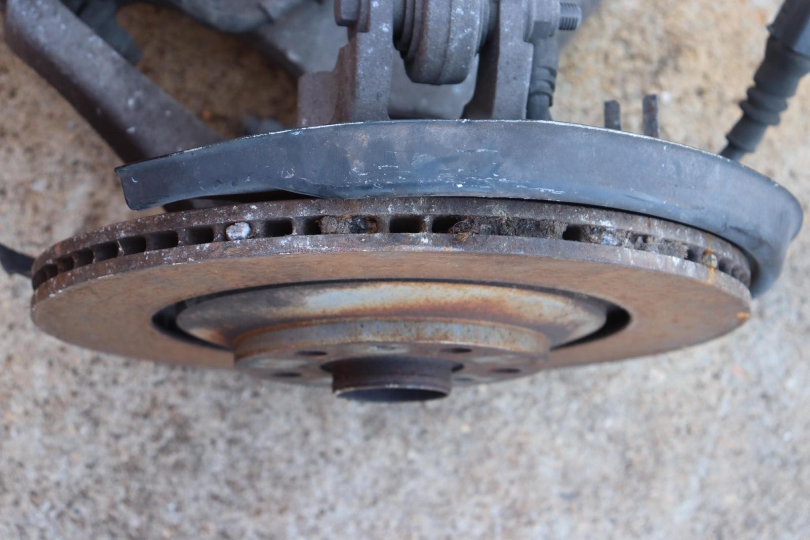 2006-2012 BENTLEY CONTINENTAL FLYING SPUR REAR RIGHT SPINDLE KNUCKLE ASSY OEM