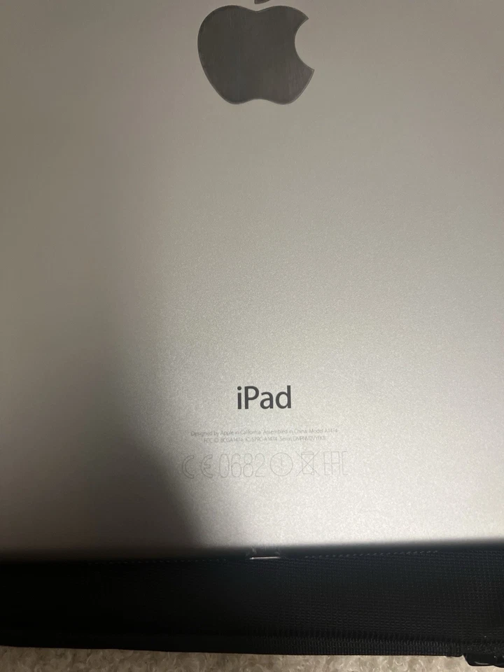 Apple iPad Air 2013 1 Gen Spacegrau Wi-Fi - Bild 3 von 4