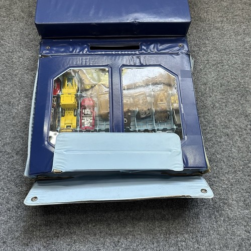 VTG/Modern (92) Hot Wheels Car Lot W/ (1968) Fred Bronner MATCHBOX (72) CAR CASE - Picture 12 of 16