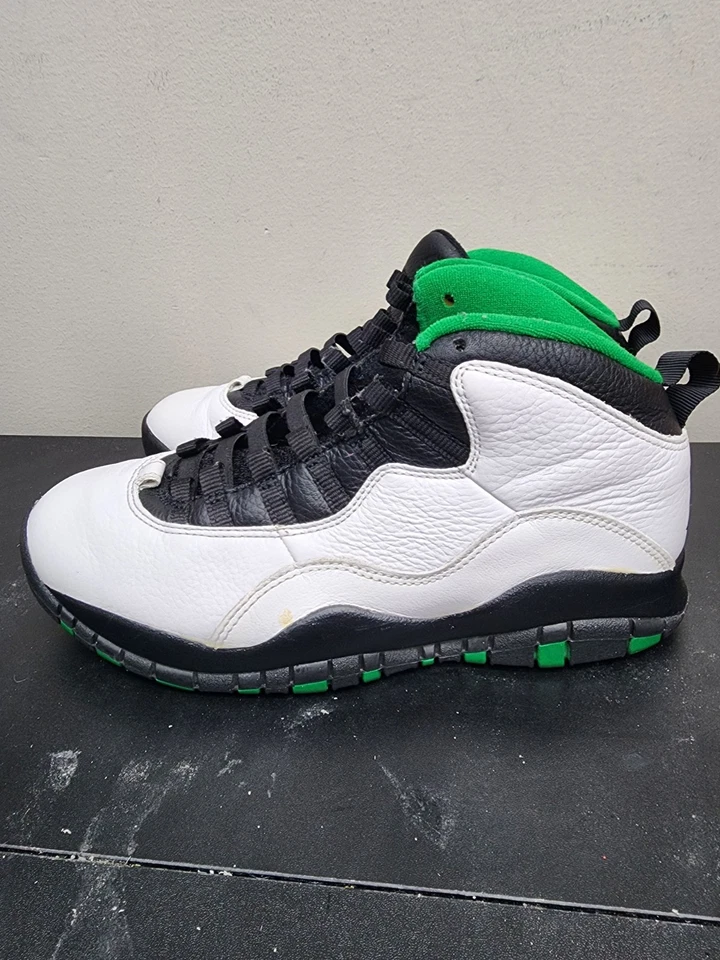 Talla 9 - Air Jordan 10 Retro 2019 Seattle (310806-137) Foto 3 de 4