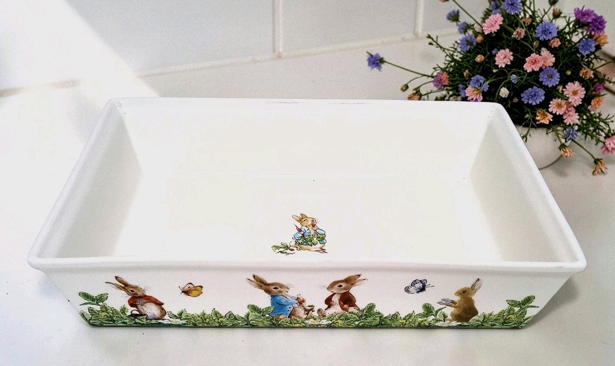 Williams Sonoma Peter Rabbit Baking Dish 13