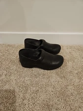 Womens Black Leather Dansko Professional Slip On Clogs Size 7.5-8