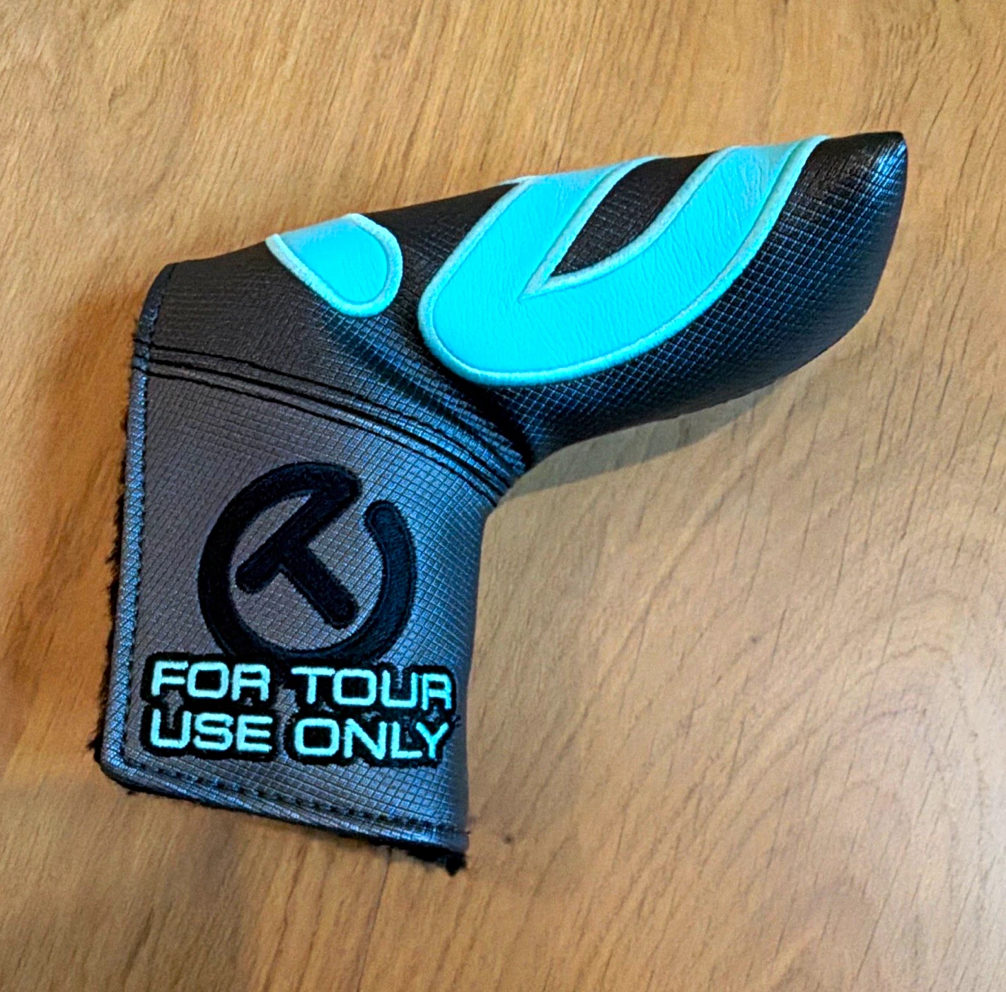 Scotty Cameron For Tour Use Only Putter Headcover Tiffany Blue Circle T