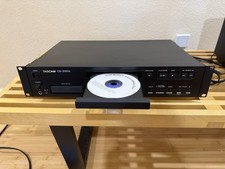 TASCAM CD-200iL Professional CD Player  iPod Dock No Remote