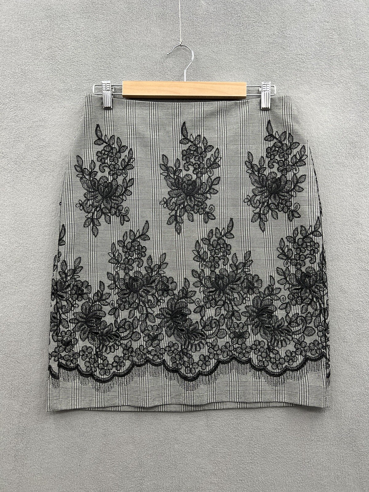 Anne Klein Womens Plaid Floral Lace Pencil Skirt Size 6