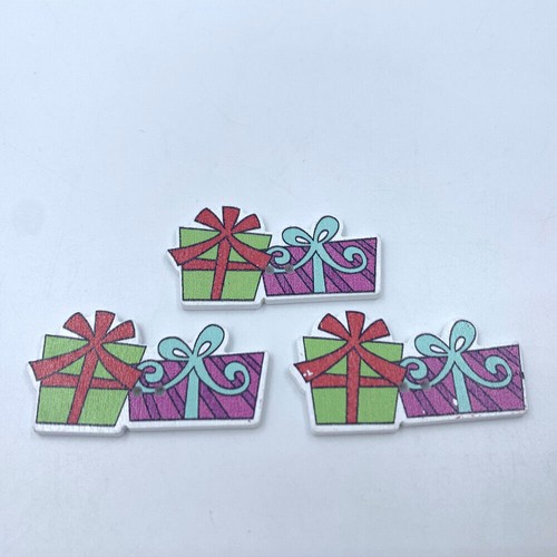 50X Christmas Gift box Wooden Buttons decoration holiday Sewing Scrapbookin 45MM - Picture 2 of 2