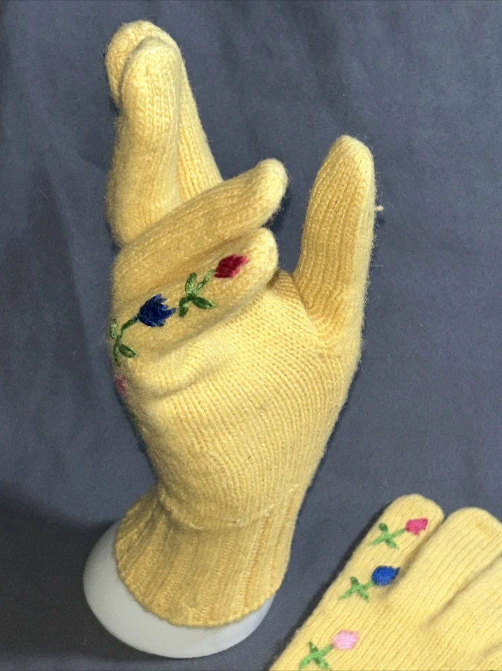 VTG Estate Women's Colorful Embroidered Spring Gloves Floral Designs M G18 - Image 4 of 4