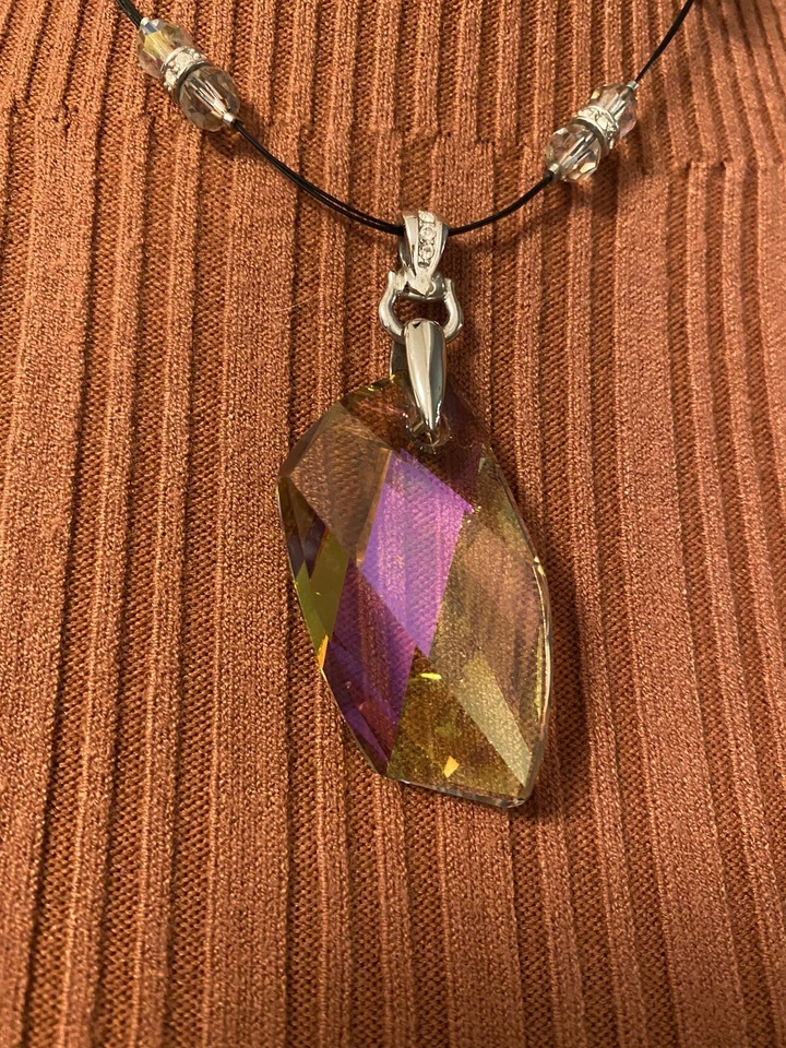 Usado en Excelente Condición 5th Avenue Swarovski De-Art Forma Pendientes y Collar Conjunto Placa de Rodio Foto 2 de 4