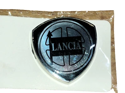 Emblem B-Säule Pillar Badge Lancia Delta Integrale & Evo Stemma 82430351 - Bild 1 von 2