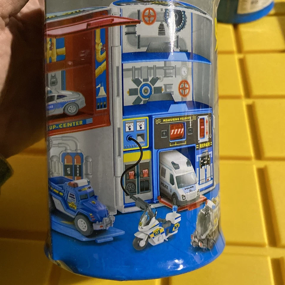 micro machines playset Motor Oil Service Station Police Team  - Image 2 of 4