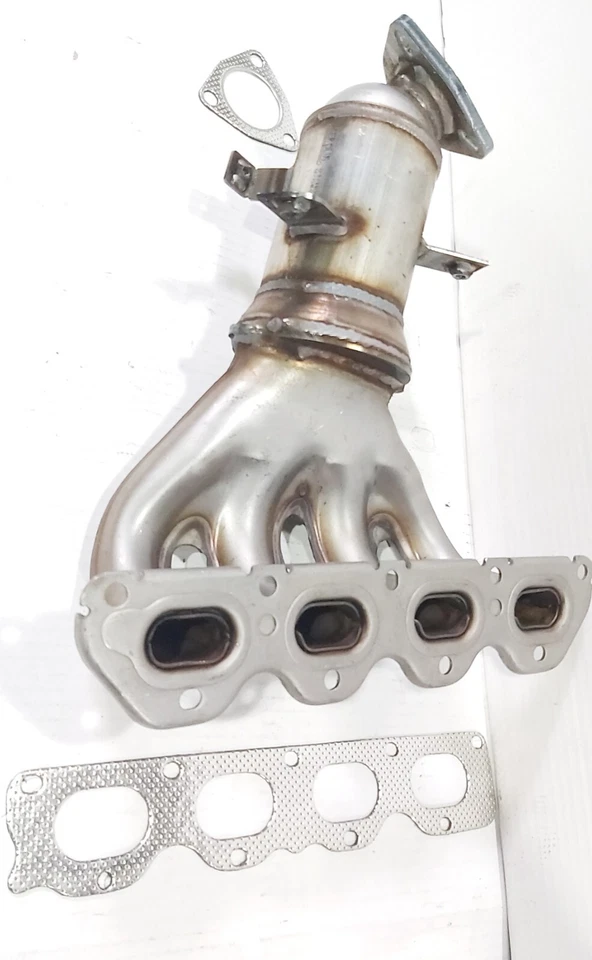 Chevrolet Sonic 2012-2015 4 cilindros Convertidor catalítico colector 1,8 L Foto 3 de 4