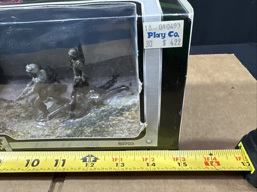 New Ray Military Force #60703 Military Jeep Diecast Car 1/32 - Picture 13 of 15