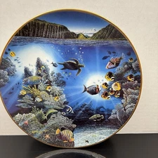 Danbury Mint Serenity of Waipio Plate Robert Lyn Nelson Underwater Paradise 1991