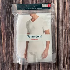 Tommy John Mens Cotton Basic 2 Pack Stay Tucked Undershirt High V Neck White 2XL