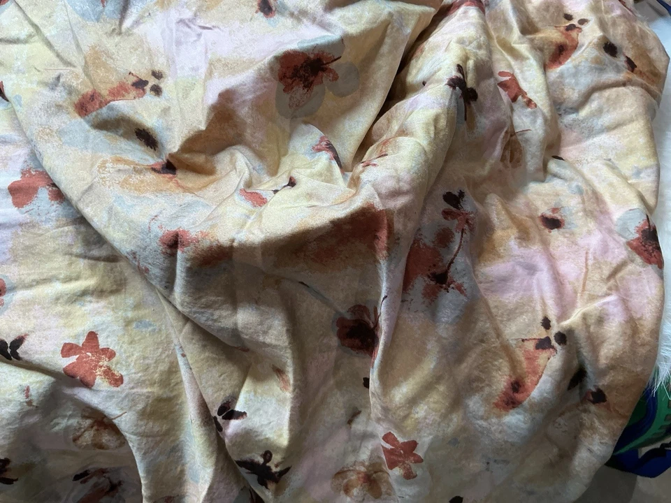 Funda nórdica Casaluna mezcla lino king solo estampado floral king Foto 3 de 4