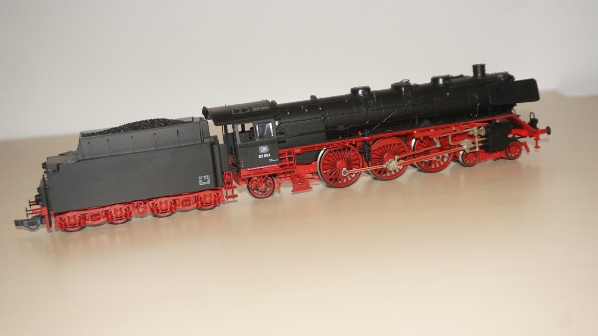 Rf22/47] Fleischmann H0 4103 K Steam Locomotive with Tender