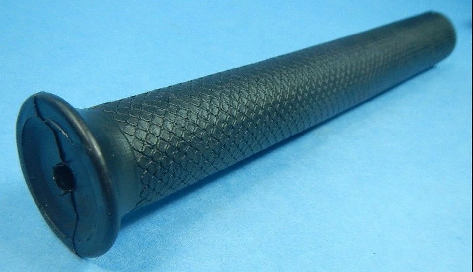 NEW HOLESHOT HANDLEBAR ULTRA RUBBER GRIPS BLACK SKI-DOO POLARIS 8 1/2" GRIP - Image 4 of 4