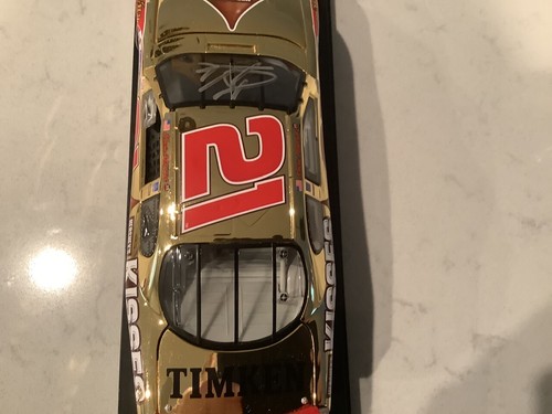 KEVIN HARVICK AUTOGRAPHED 2004 CHEVY MONTE CARLO HERSHEY'S KISSES DIECAST & CARD - Picture 9 of 12