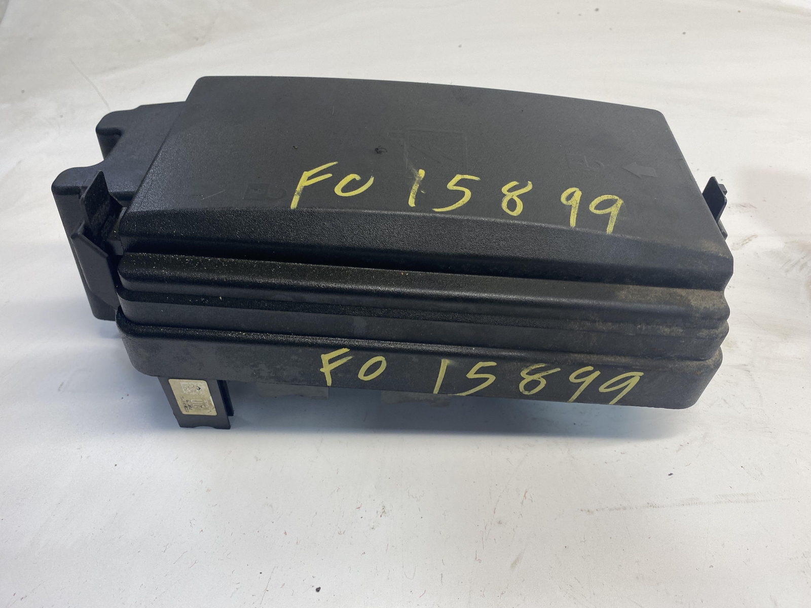 Engine Fuse Box CHEVY COLORADO 04 05 06 eBay