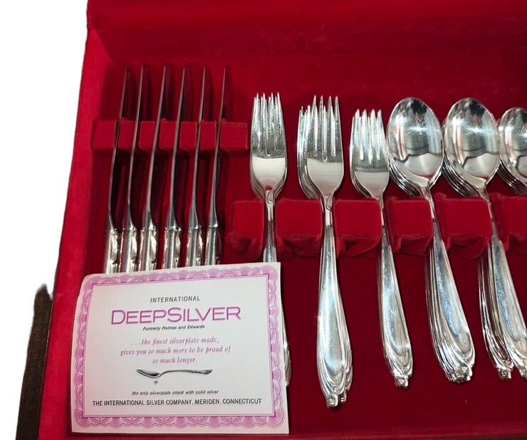 International Deep Silver flatware set 88 pcs + case | eBay