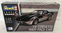 Revell 1:24 07646: 78' Chevrolet Corvette Indy Pace Car