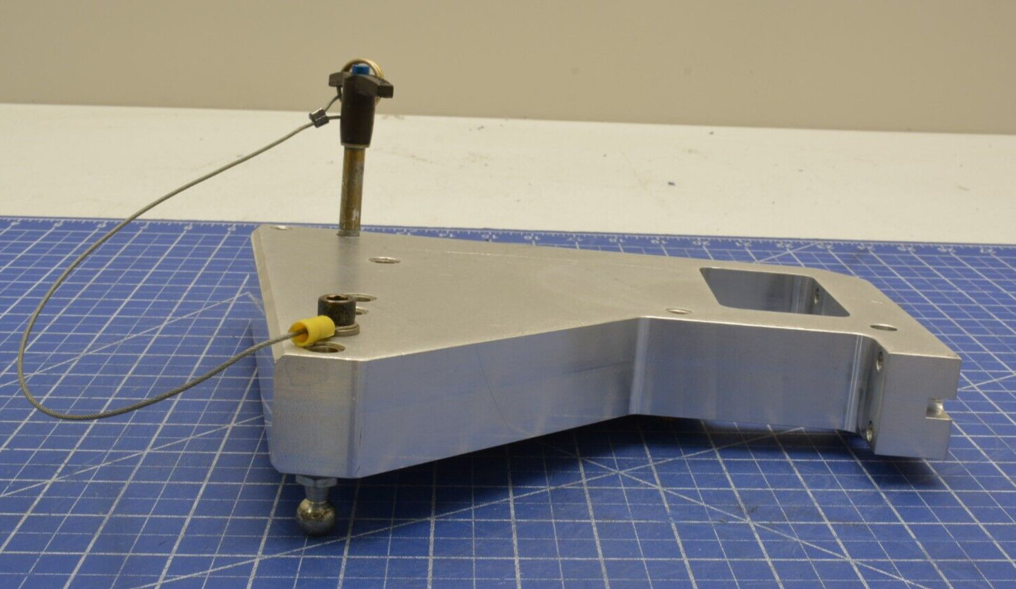 002020156 /BRKT, PILLOW BLOCK SOURCE /APPLIED MATERIALS AMAT eBay