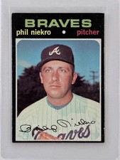 1971 Topps Baseball #30 Phil Niekro Atlanta Braves - EX-MT