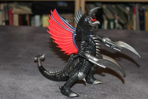 Godzilla Final Wars GIGAN Monster Toy Action Figure TOHO Playmates 7.5",Damaged