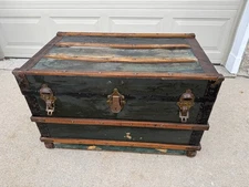 Rare vintage 1900s Steamer Trunk Chest Wood Metal