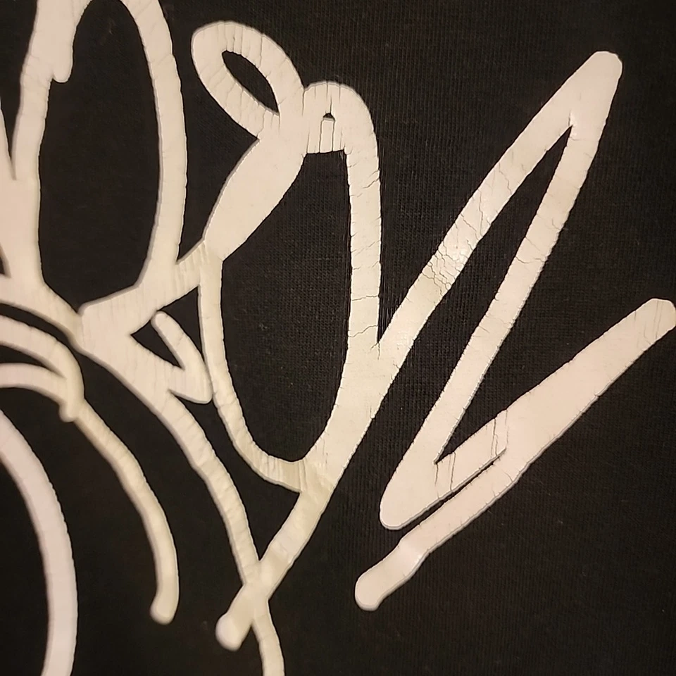 Camiseta Masculina Moschino Couture Graffiti Graphic Tamanho G Preta - Imagem 4 de 4