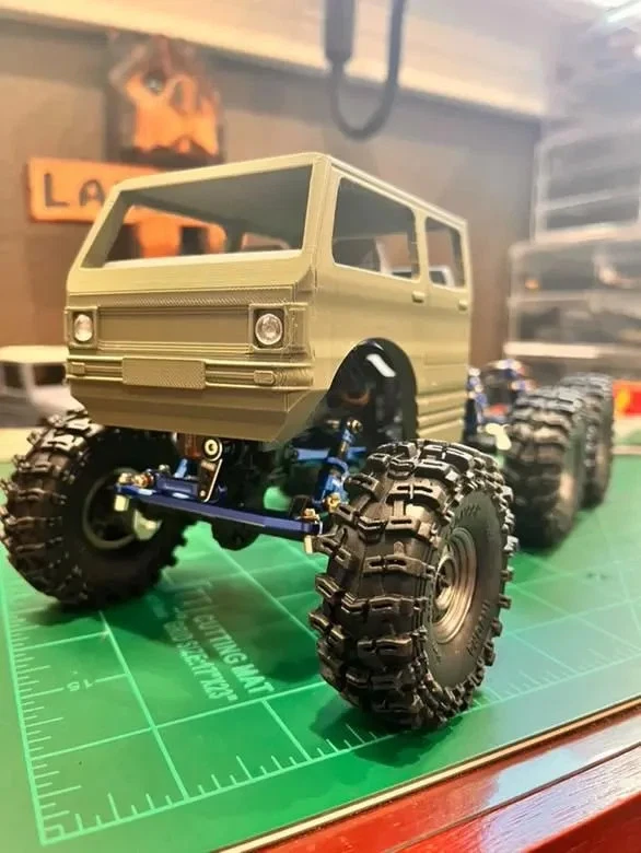 Scx24 Kei Crew Cab Meus 6x6 Chassis - Image 3 of 4